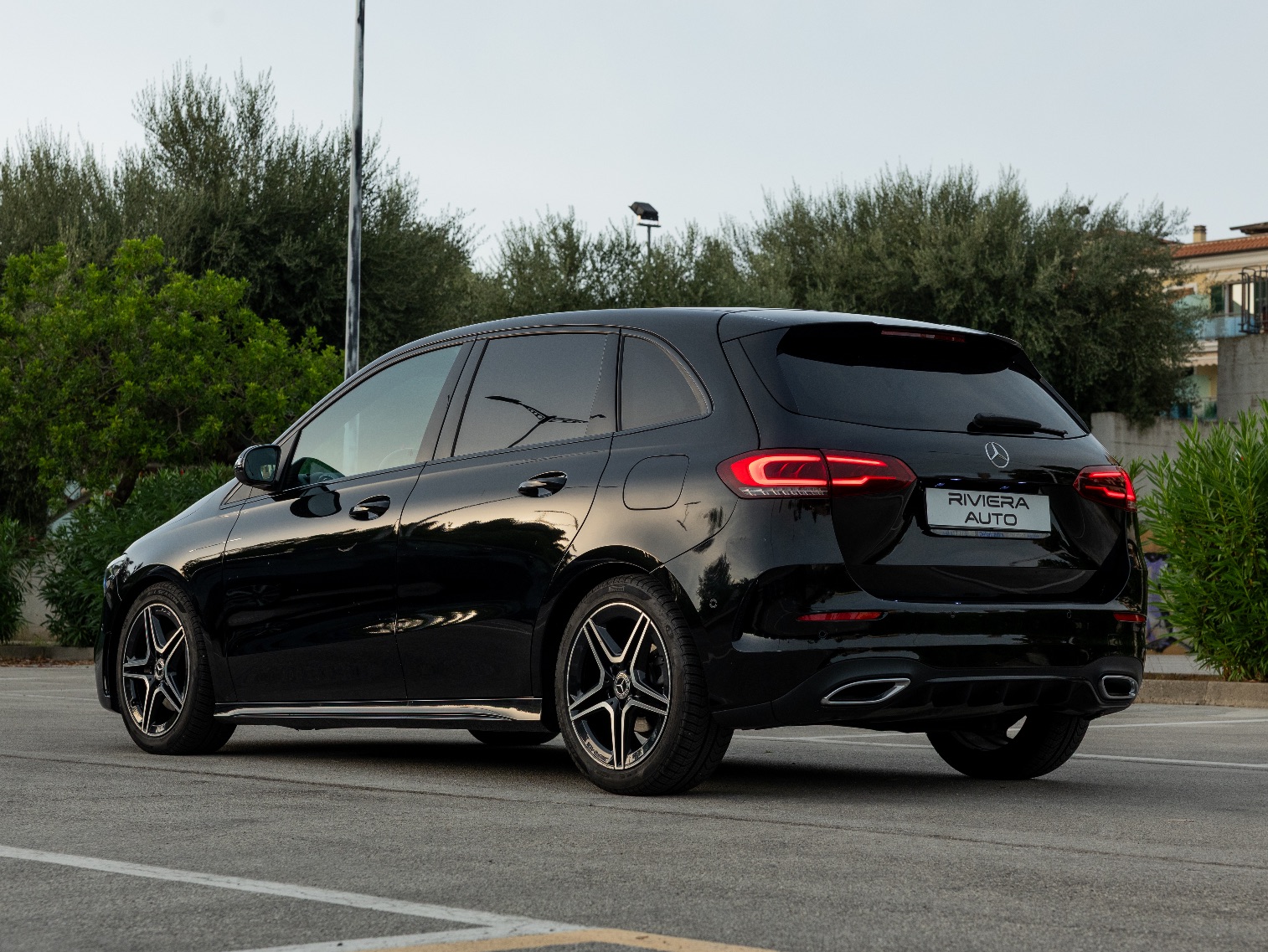 MERCEDES-BENZ B 180 Premium auto AMG Line Night Package, foto 3