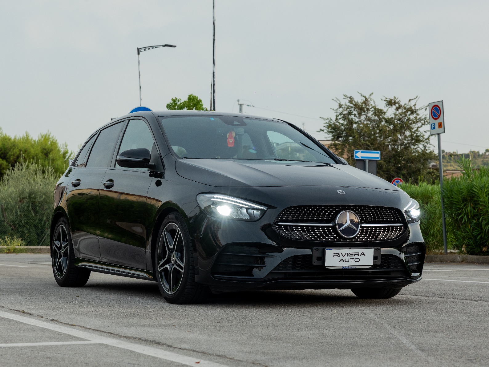 MERCEDES-BENZ B 180 Premium auto AMG Line Night Package, foto 7