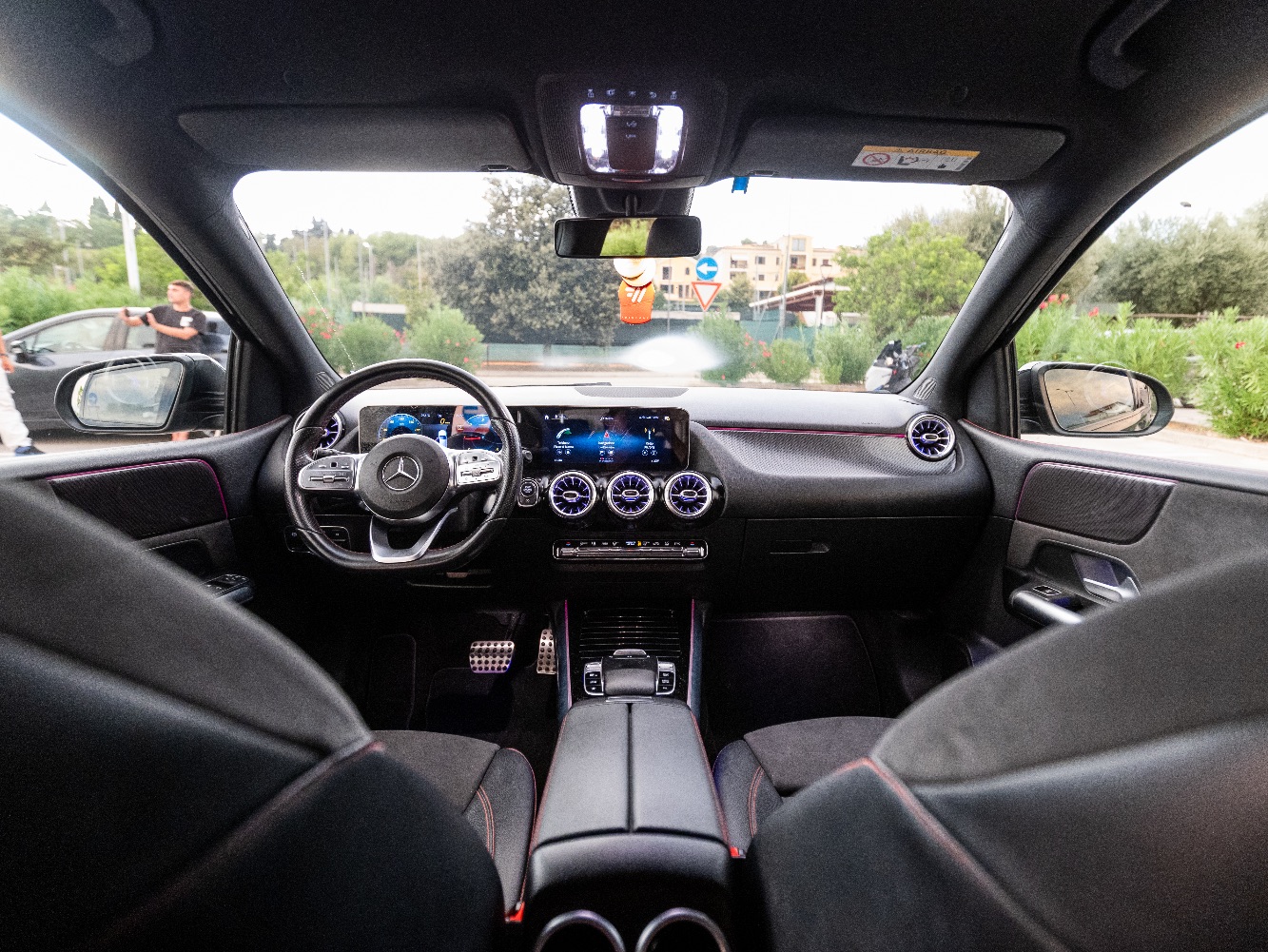 MERCEDES-BENZ B 180 Premium auto AMG Line Night Package, foto 27