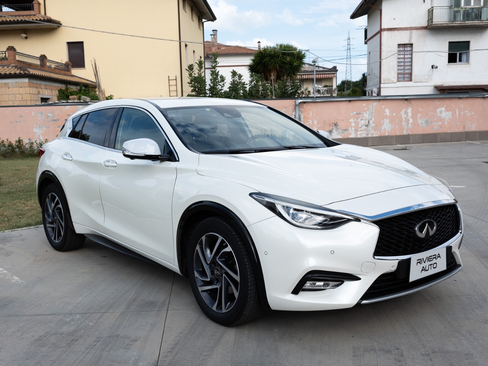 INFINITI Q30 1.5d Business Executive 109cv dct, foto 7