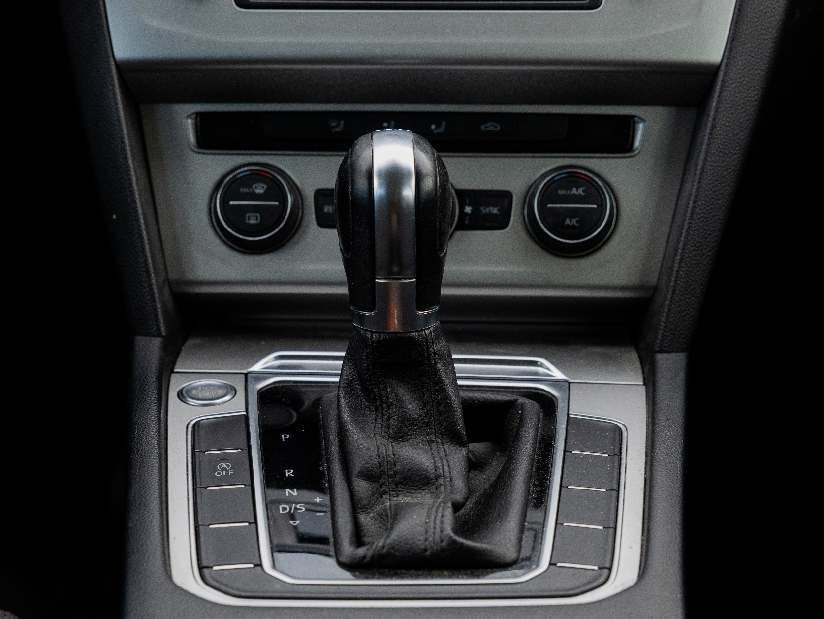 VOLKSWAGEN Passat 1.6 TDI Comfortline Automatic, foto 10