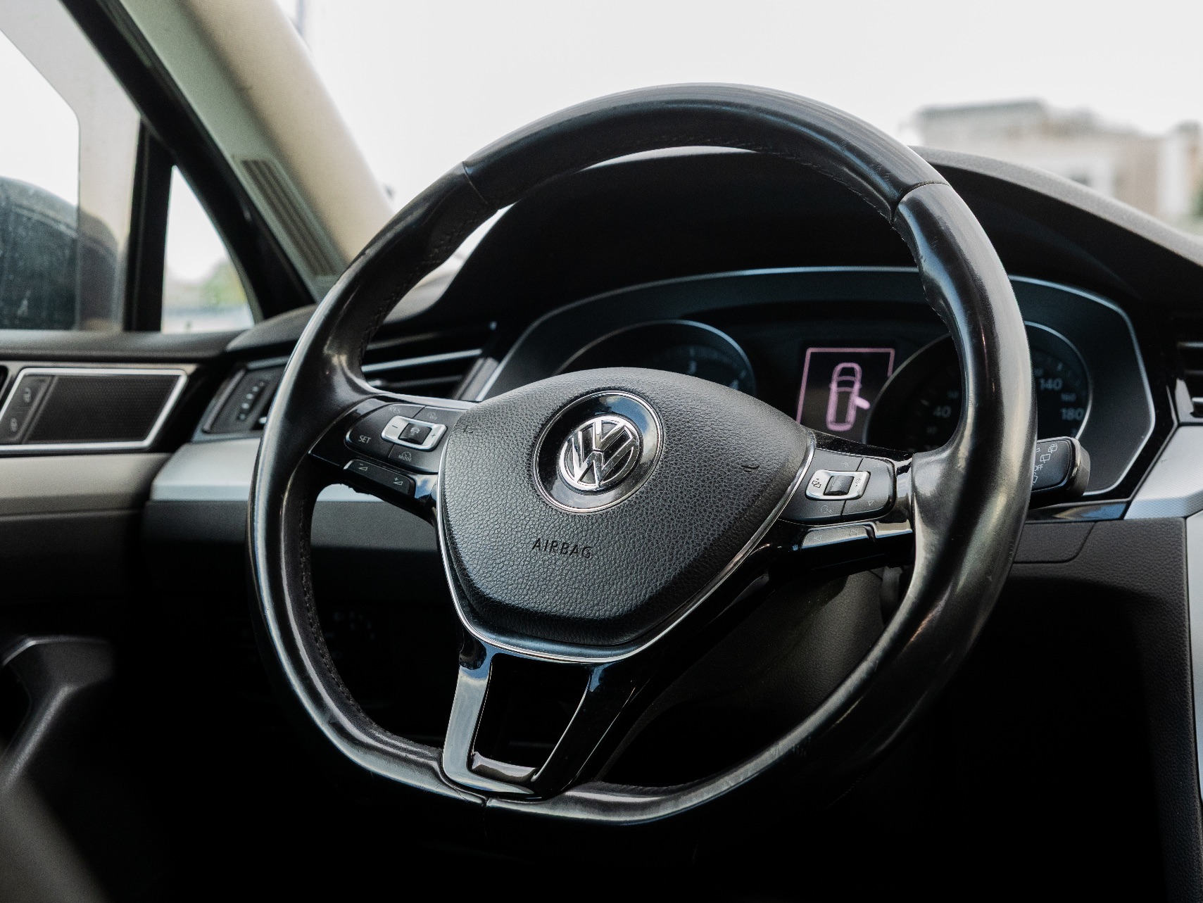 VOLKSWAGEN Passat 1.6 TDI Comfortline Automatic, foto 9